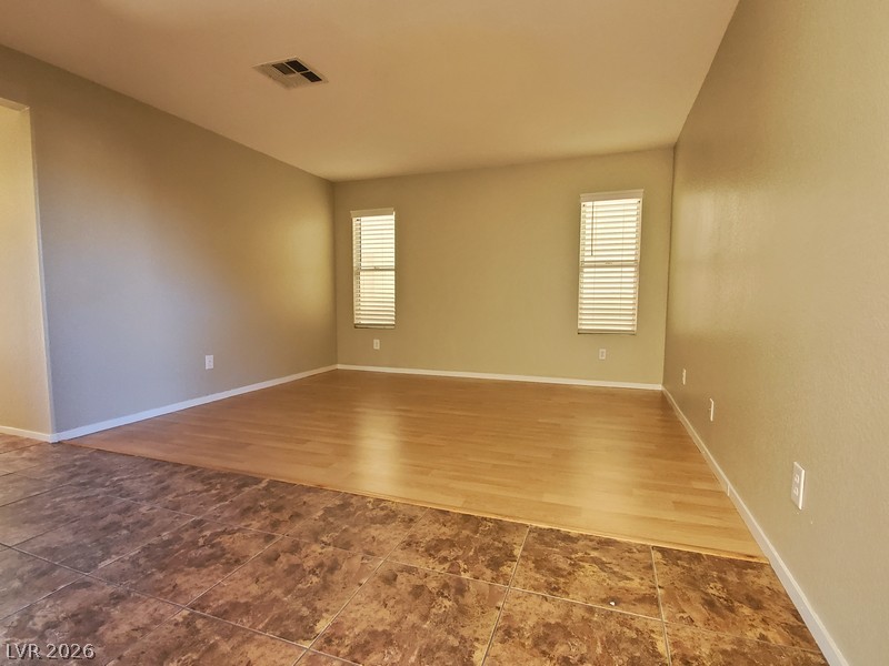 2805966 Property Photo 2