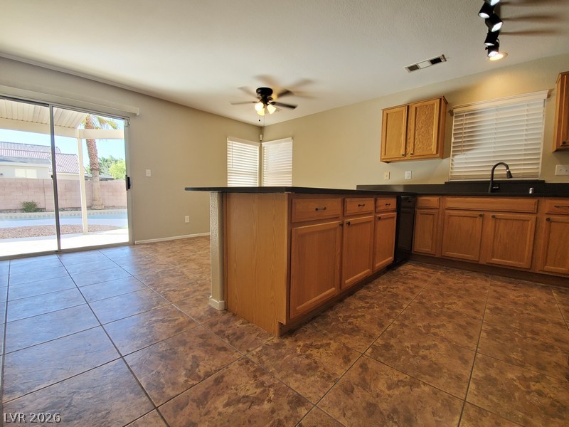 2805966 Property Photo 5