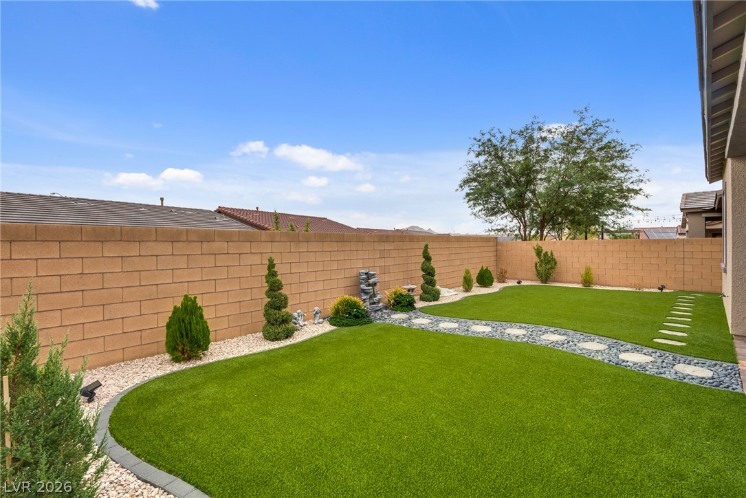 549 Cadence Vista Drive Property Photo 6