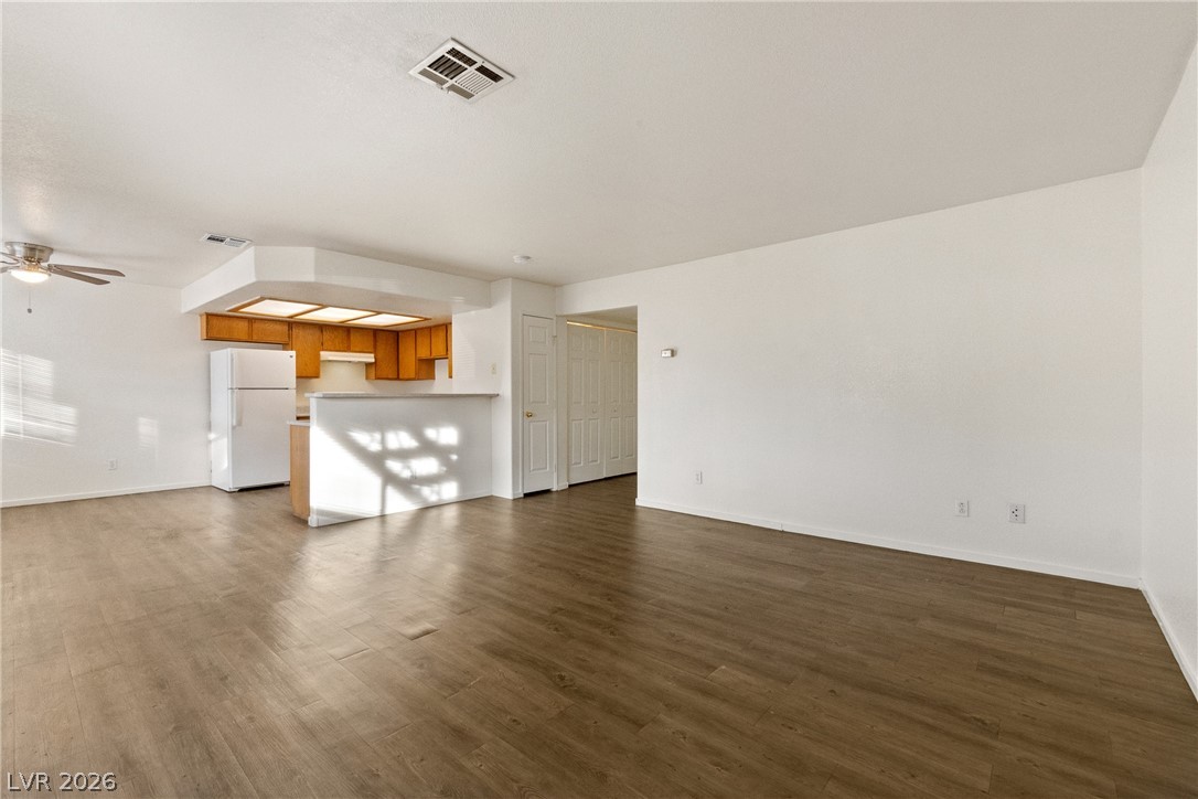 2200 Benmore Street 101 Property Photo 3
