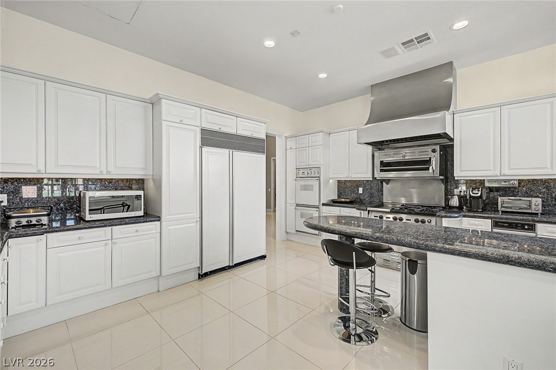 1105 Broadmoor Avenue Property Photo 17
