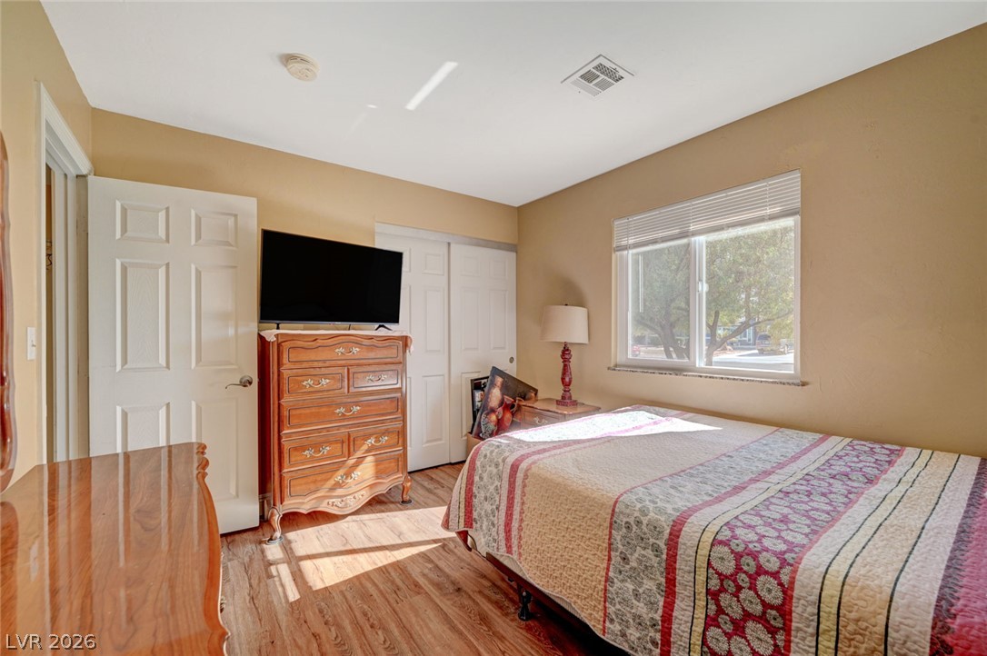 4424 Shady Hollow Avenue Property Photo 27