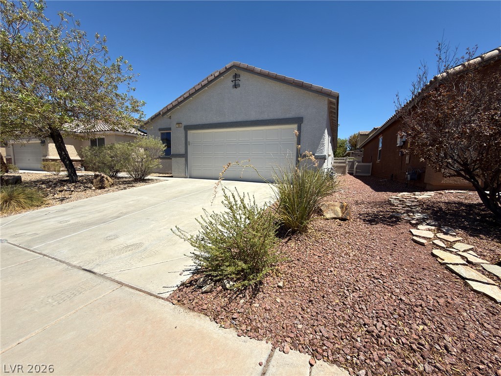 1000 Aspen Cliff Drive Property Photo 2