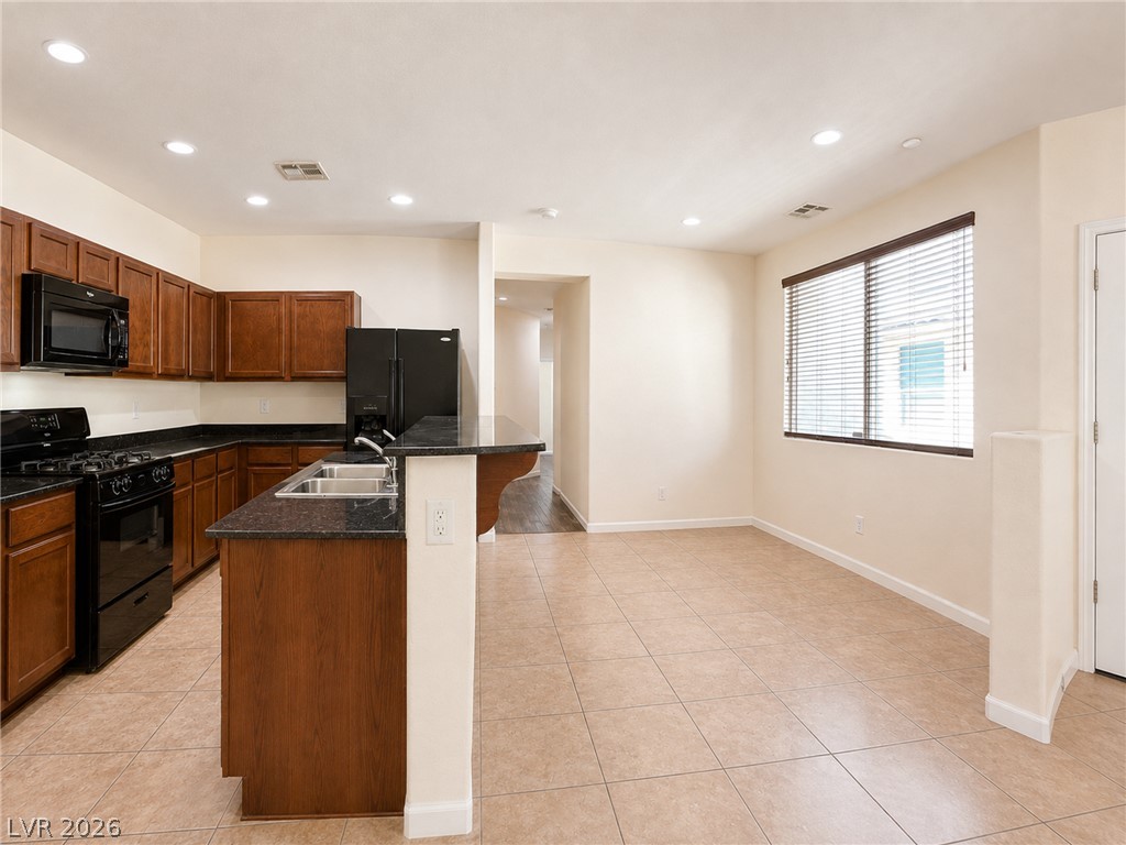 1000 Aspen Cliff Drive Property Photo 11