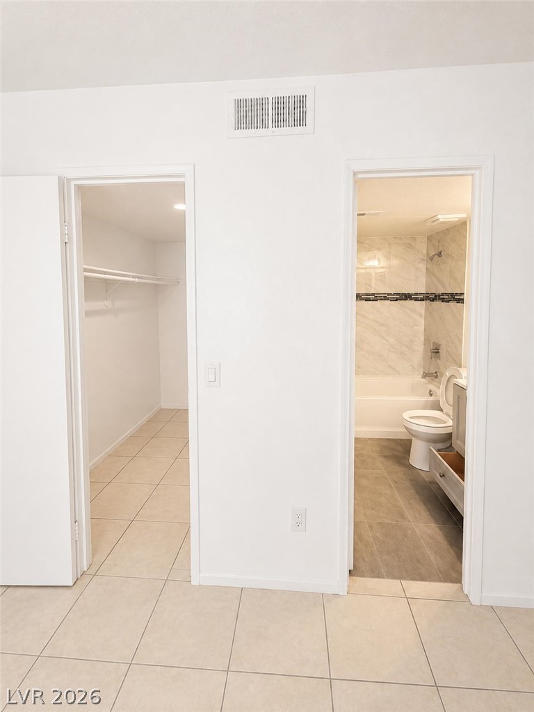 5354 East Lake Mead Boulevard B Property Photo 9