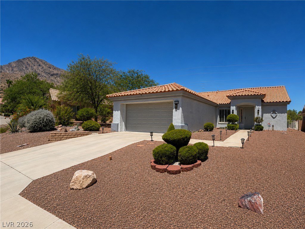 10420 Villa Ridge Drive Property Photo 3