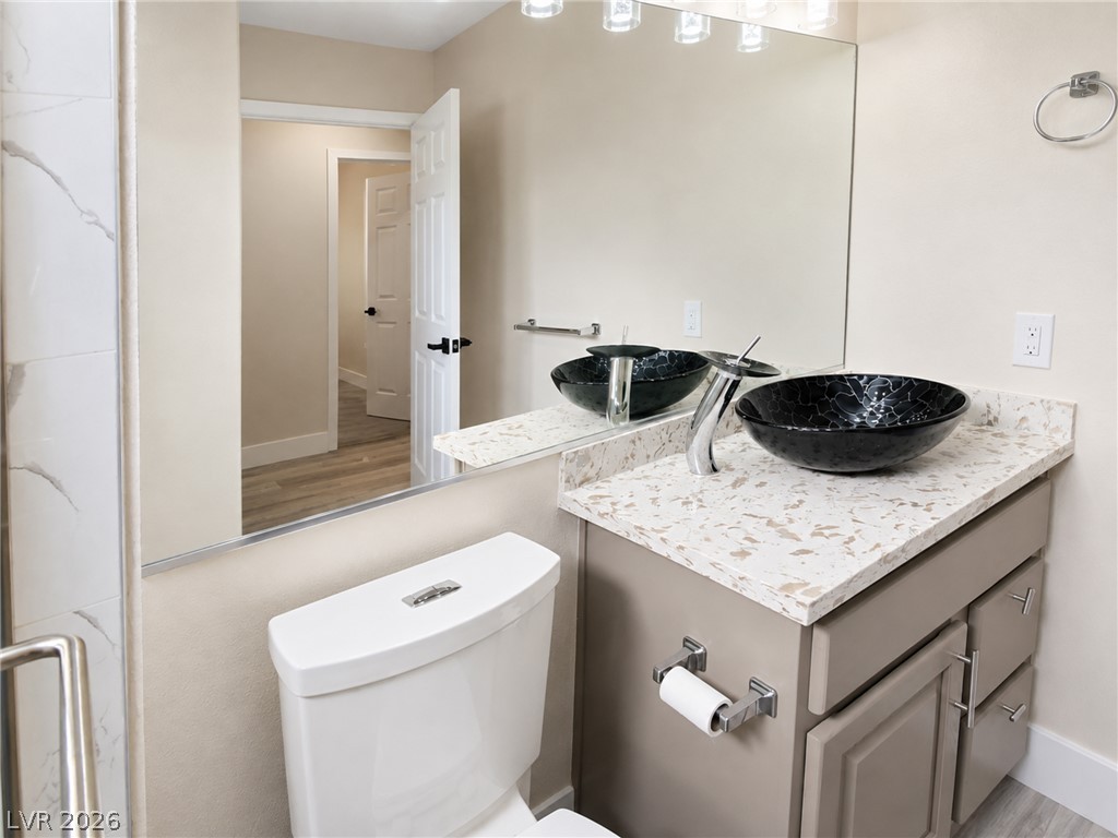 10420 Villa Ridge Drive Property Photo 14