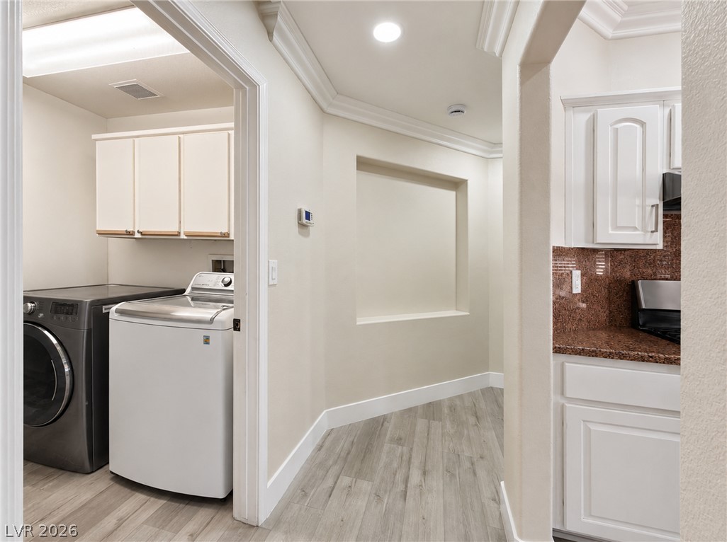 10420 Villa Ridge Drive Property Photo 18