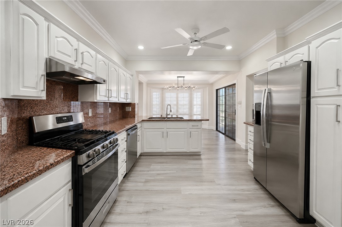 10420 Villa Ridge Drive Property Photo 27