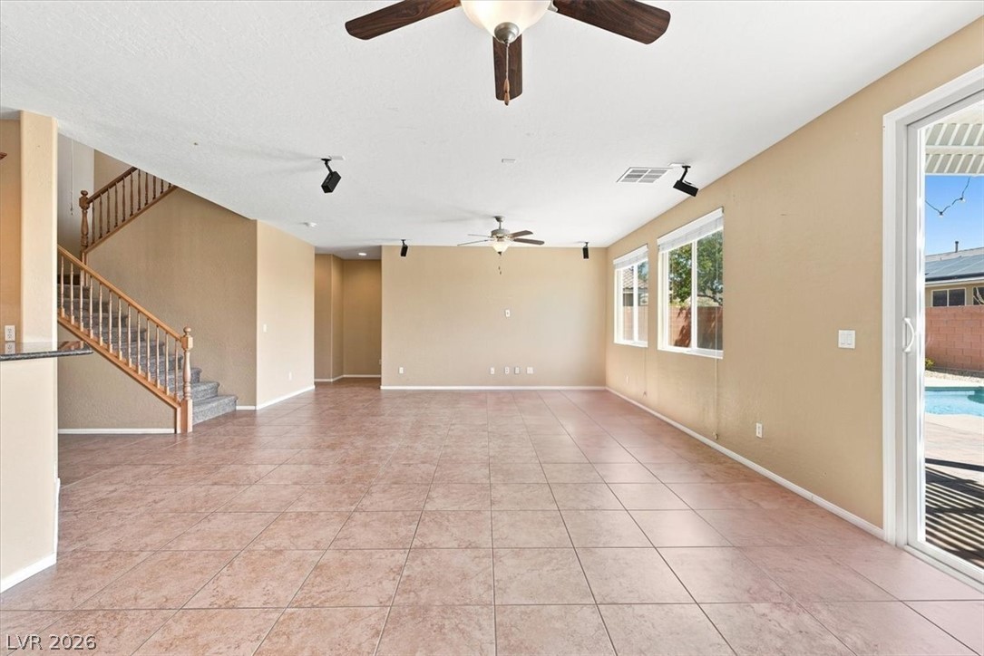 7318 Puckershire Street Property Photo 13