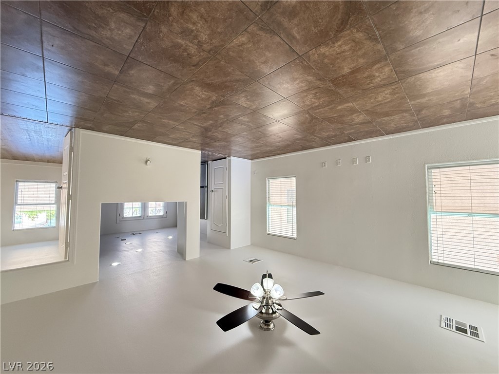 11087 Deluna Street Property Photo 3