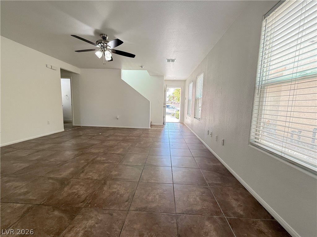 11087 Deluna Street Property Photo 4