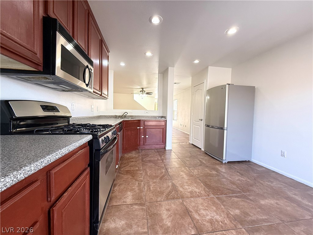 11087 Deluna Street Property Photo 6