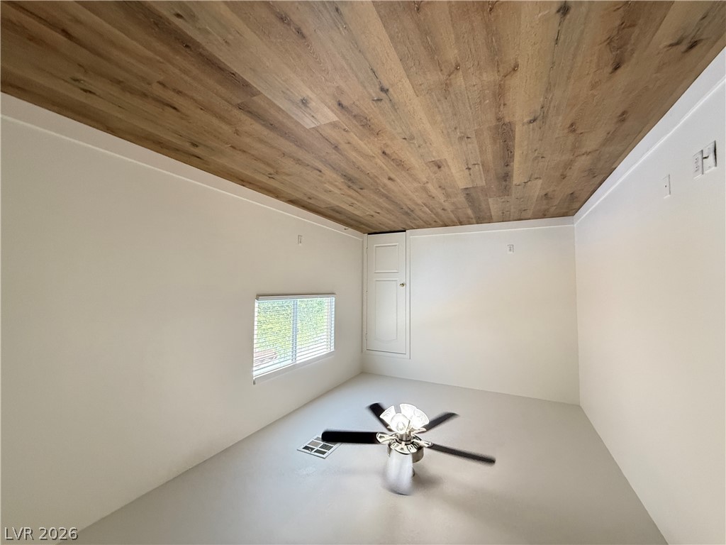 11087 Deluna Street Property Photo 22