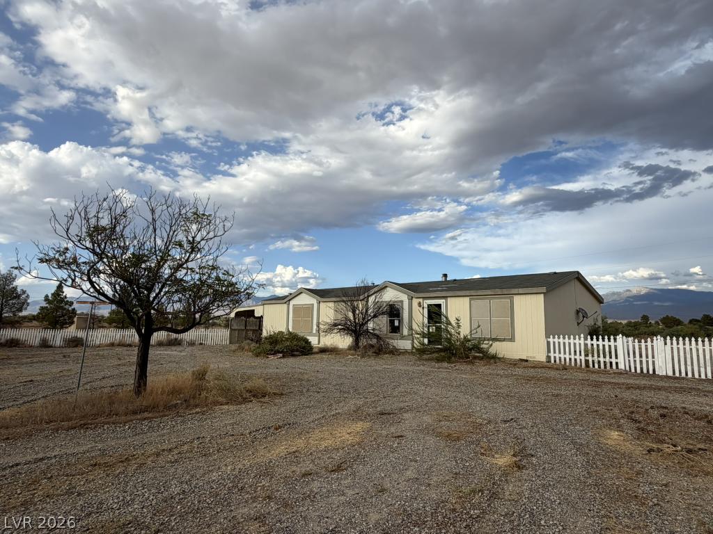 2390 Christie Court Property Photo 43
