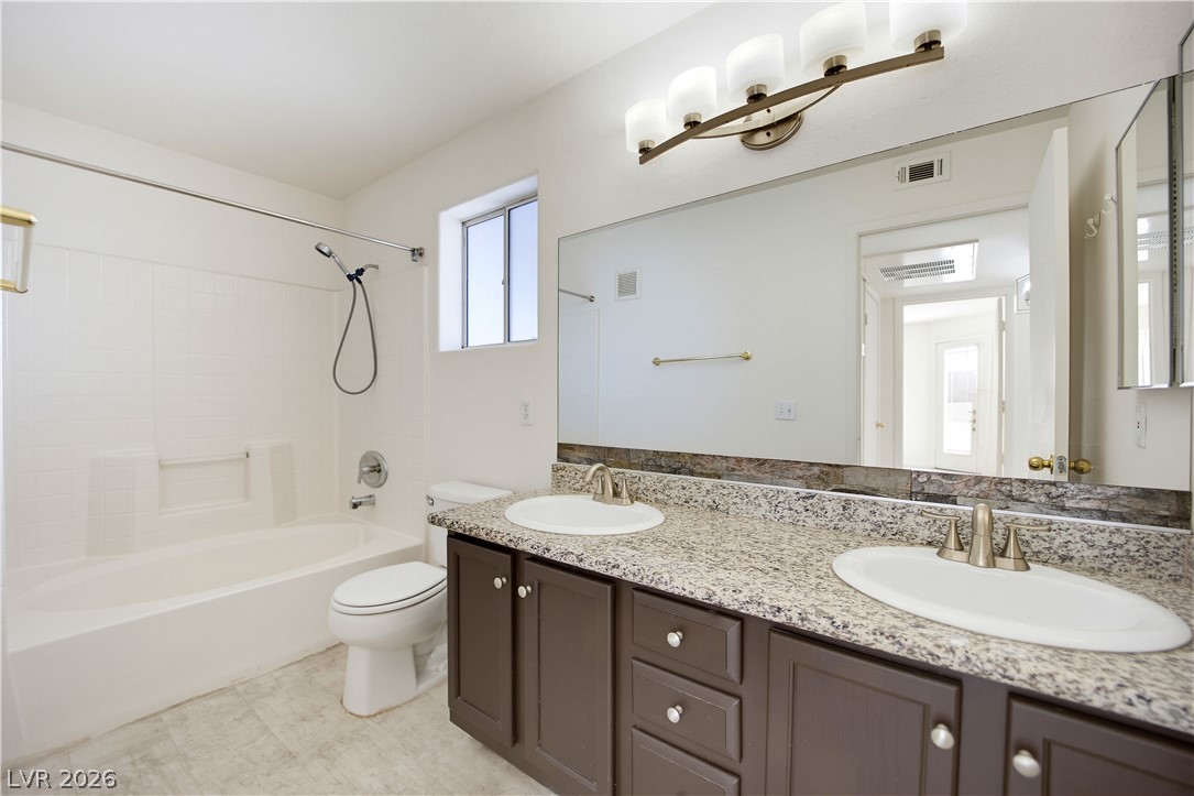 5196 Mandalay Springs Drive 204 Property Photo 18