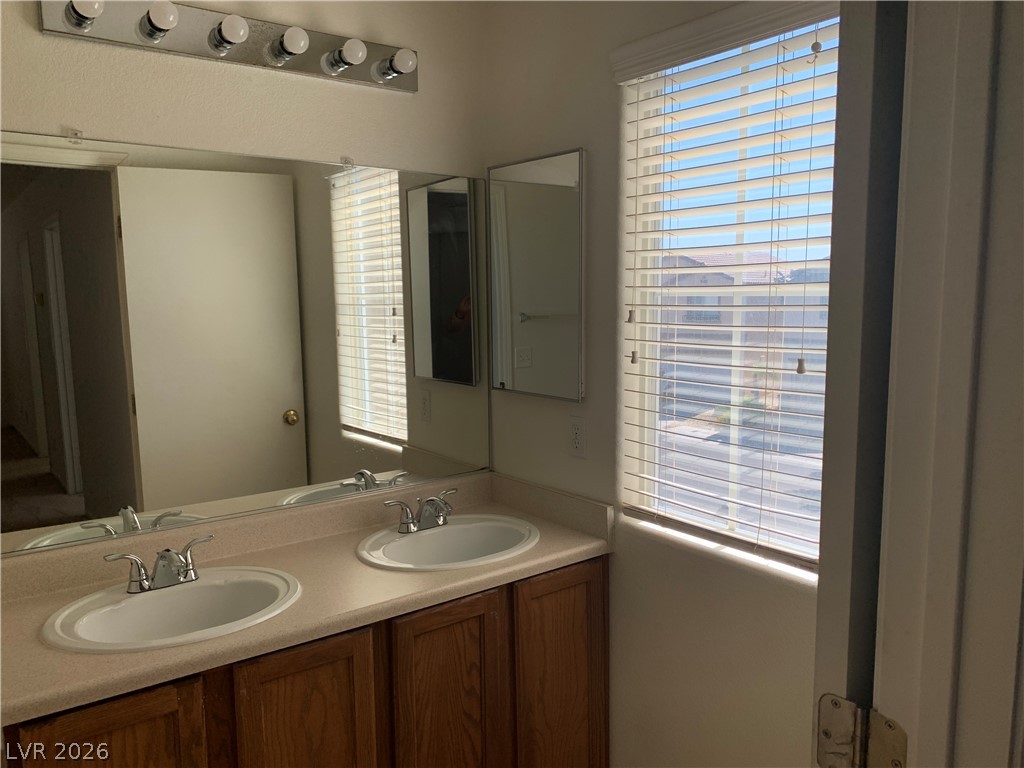 4423 Peaceful Harbor Street Property Photo 19