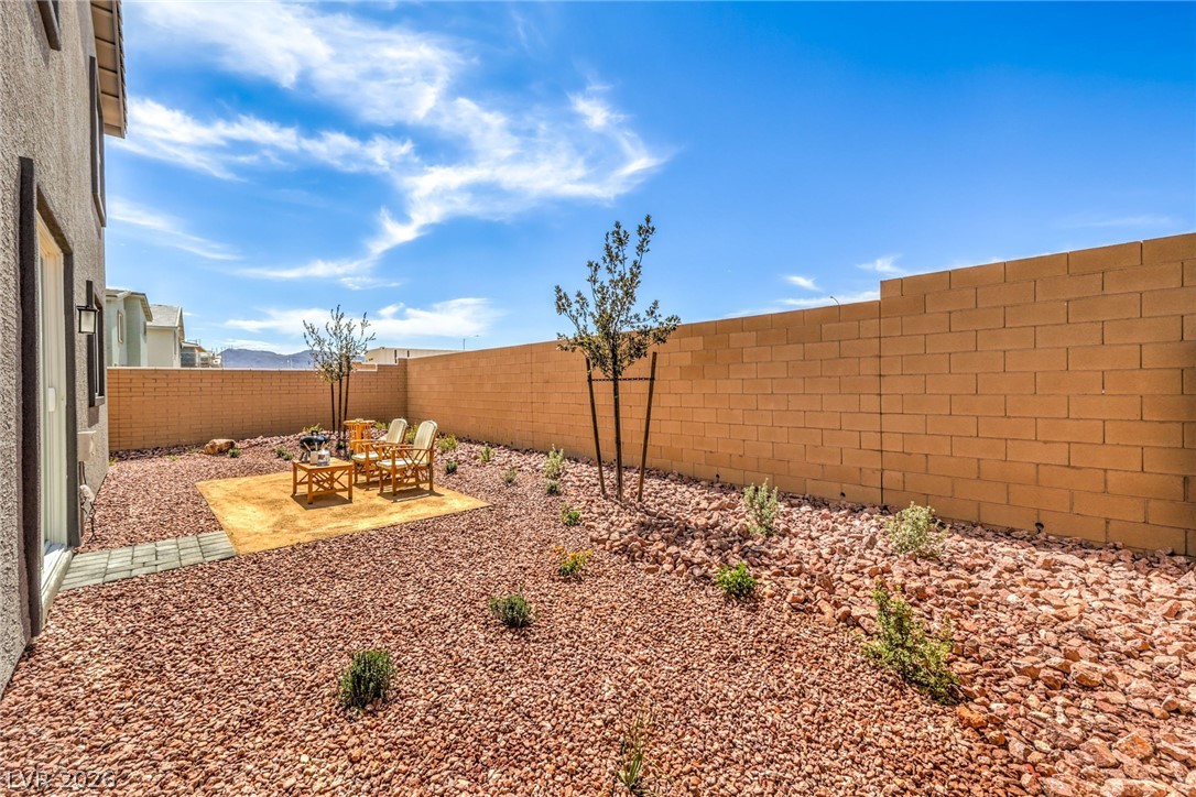 1030 Peacock Plume Avenue Property Photo 40