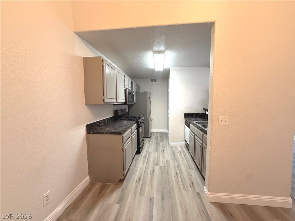 5125 West Reno Avenue 2057 Property Photo 4