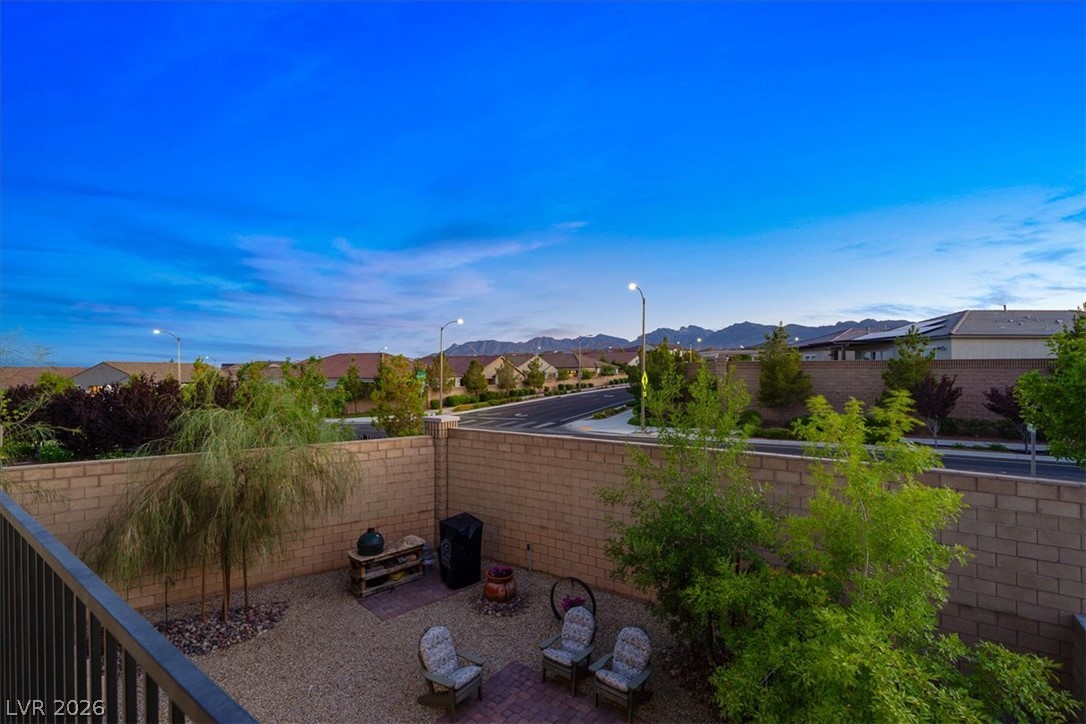 8801 Highland Skye Drive Property Photo 7