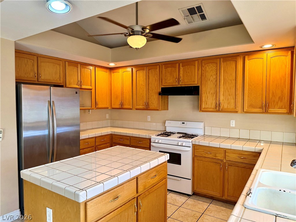 1870 Silver Bough Court Property Photo 8