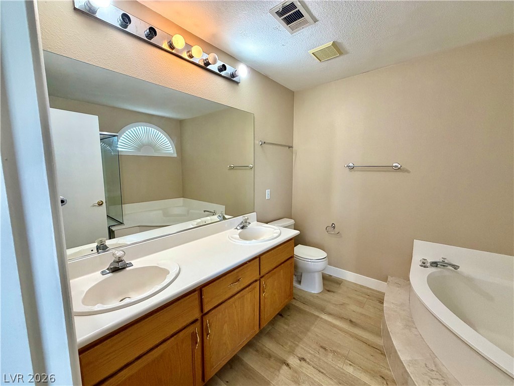 1870 Silver Bough Court Property Photo 20