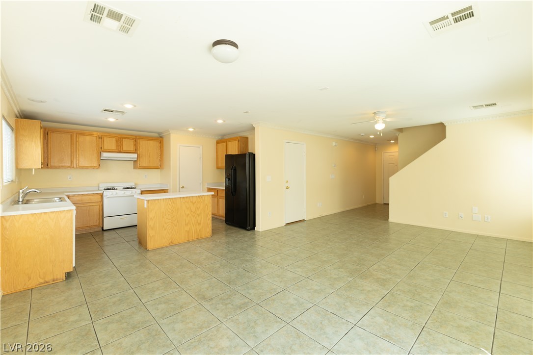 8941 First Lady Avenue Property Photo 6