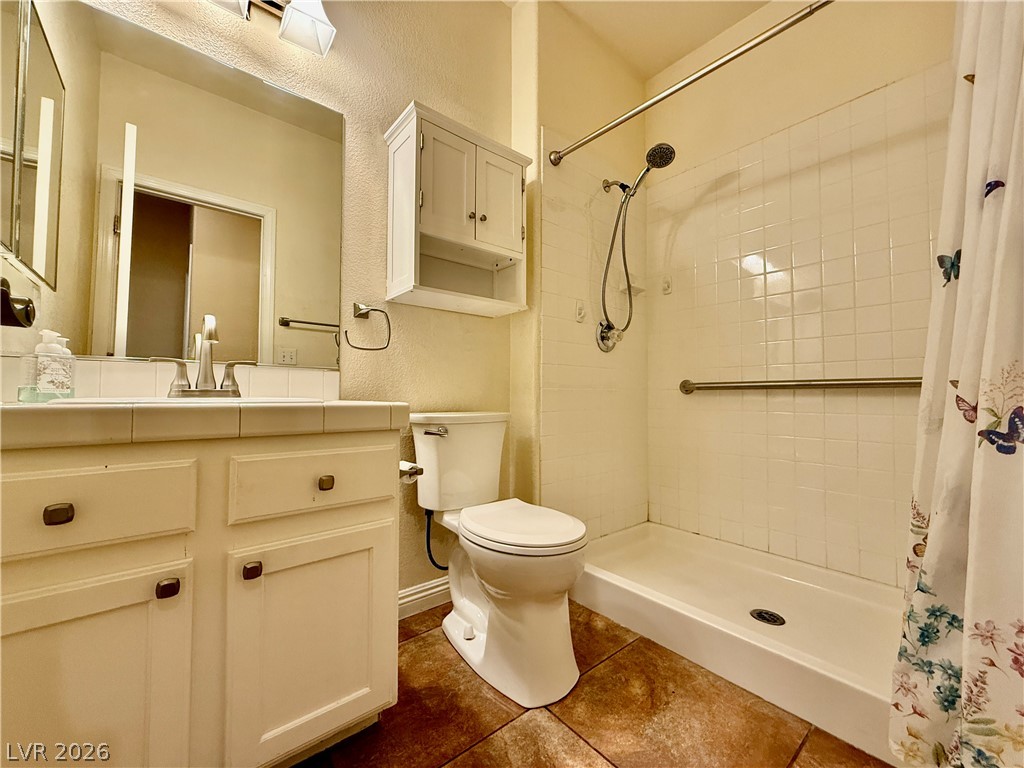 6800 Fruit Flower Avenue Property Photo 10