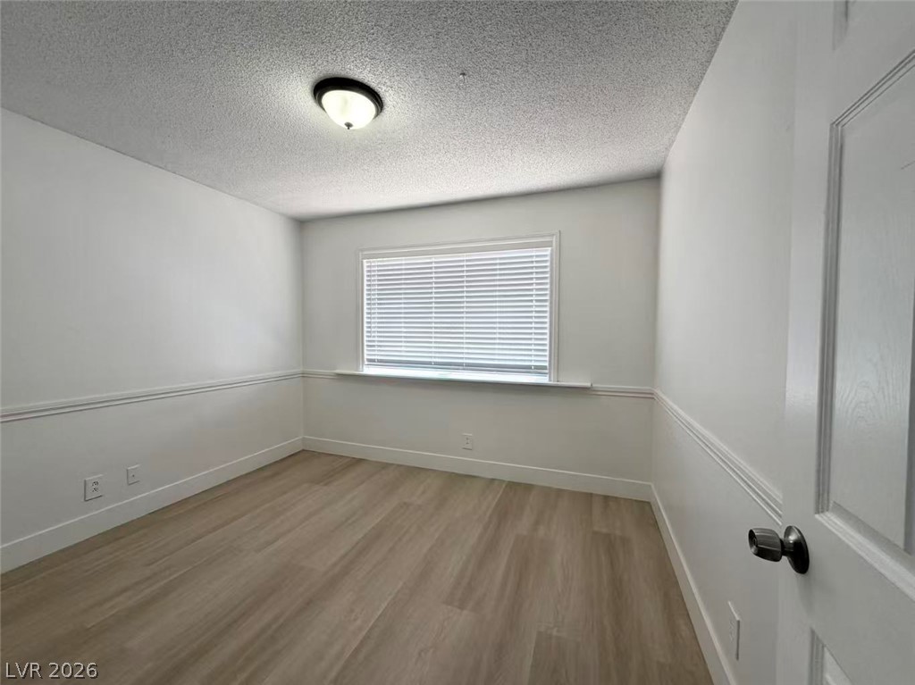 6508 Evergreen Avenue Property Photo 10