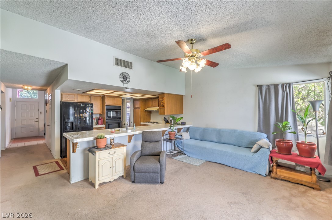 5272 Dickens Drive Property Photo 4