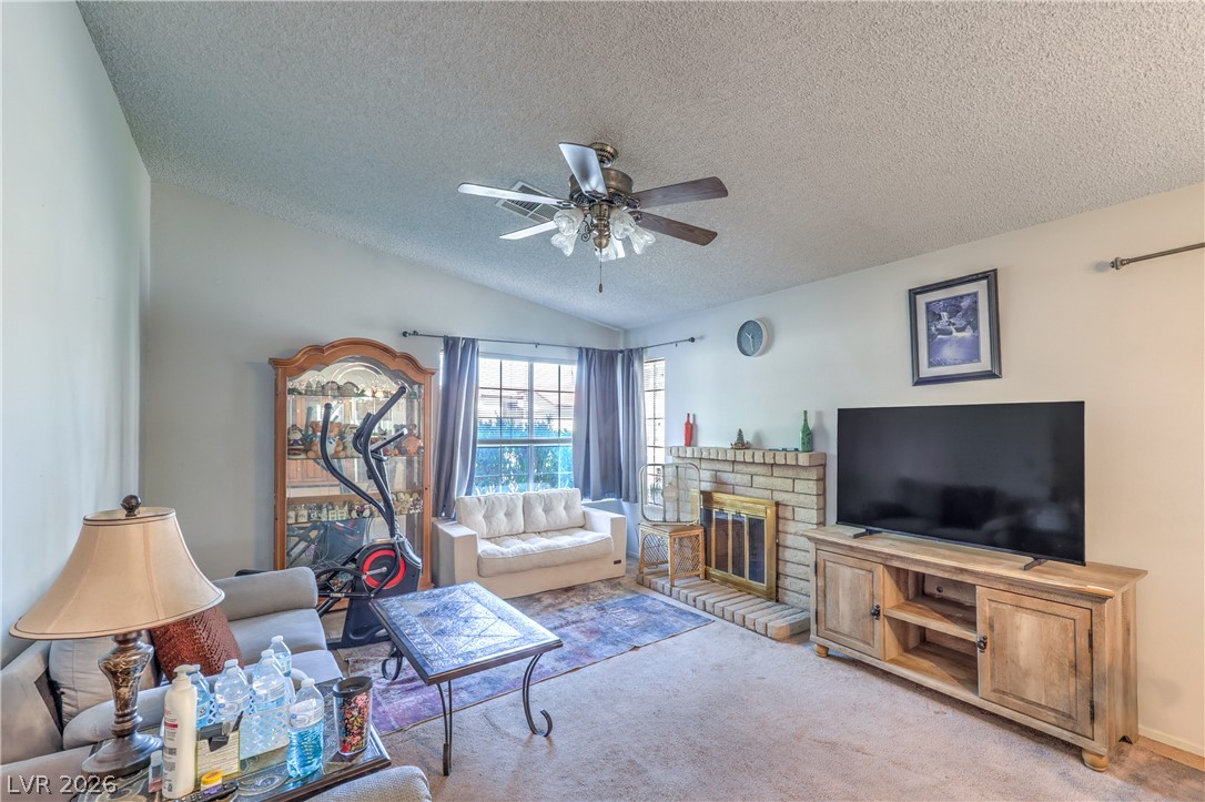5272 Dickens Drive Property Photo 7