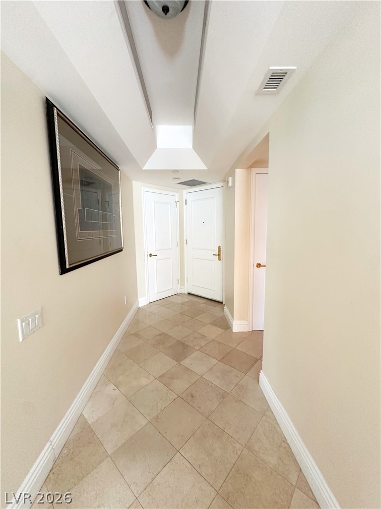 2747 Paradise Road 1706 Property Photo 8