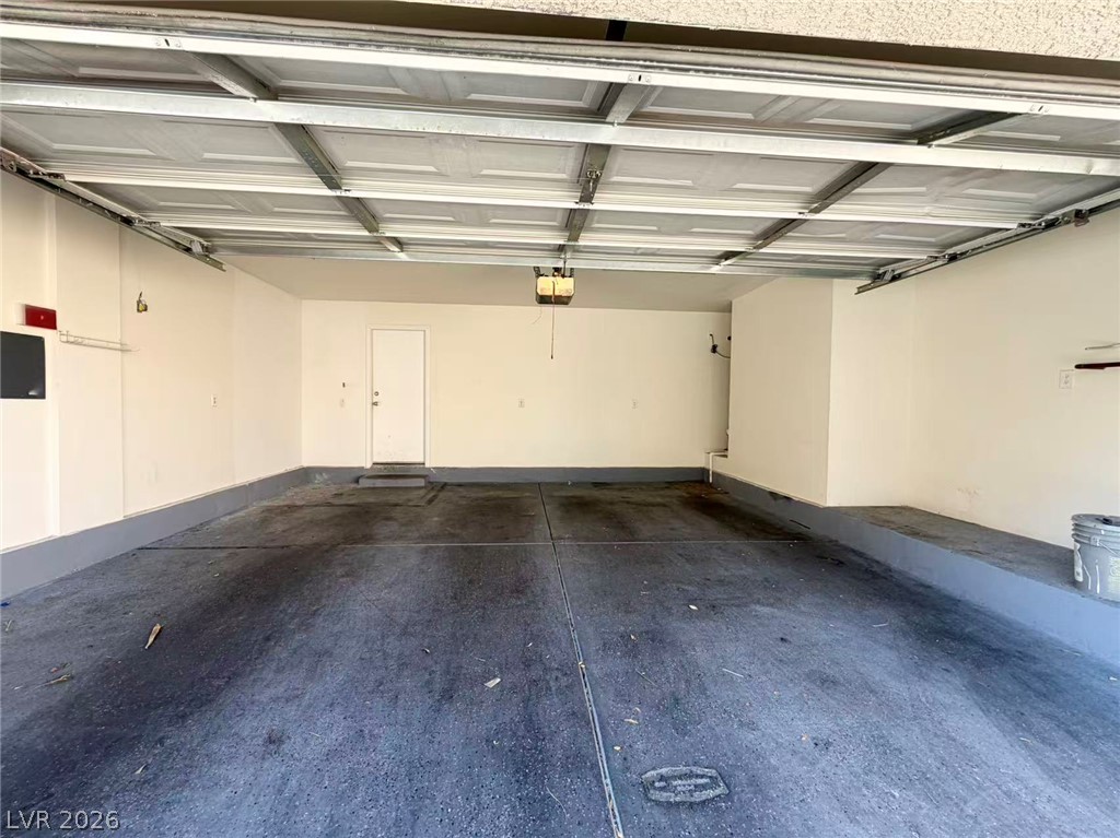 9169 Conquest Court Property Photo 15