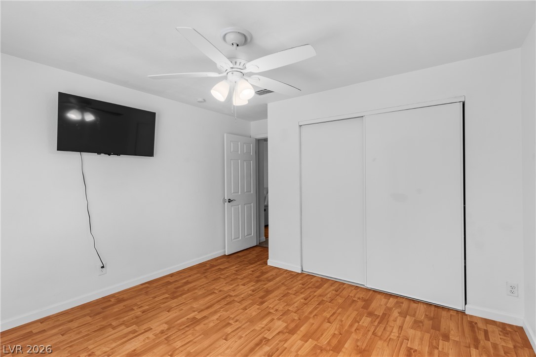 2200 South Fort Apache Road 2210 Property Photo 9
