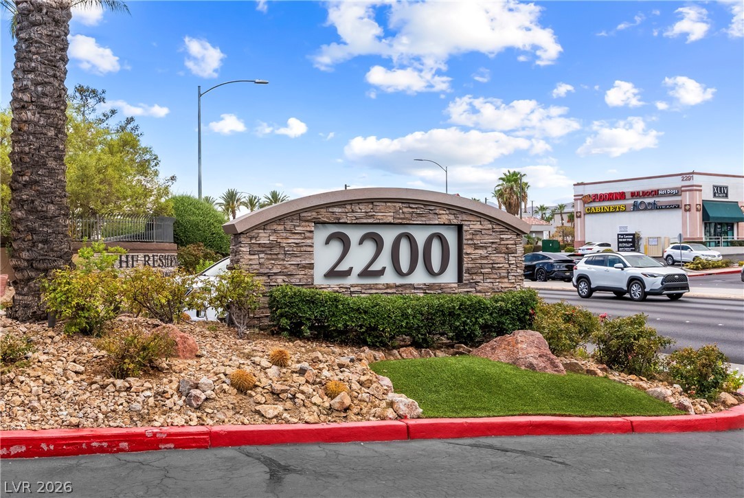 2200 South Fort Apache Road 2210 Property Photo 26