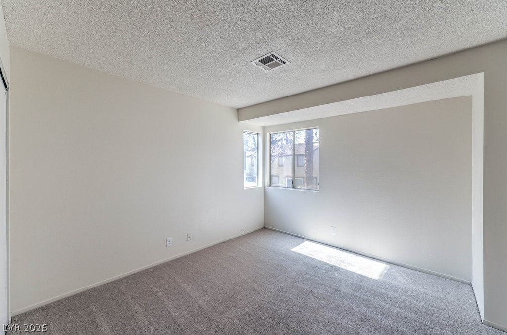 5047 Spencer Street B Property Photo 12