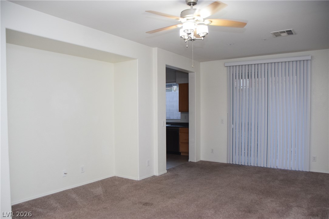 6235 Shamrock Lake Avenue Property Photo 7