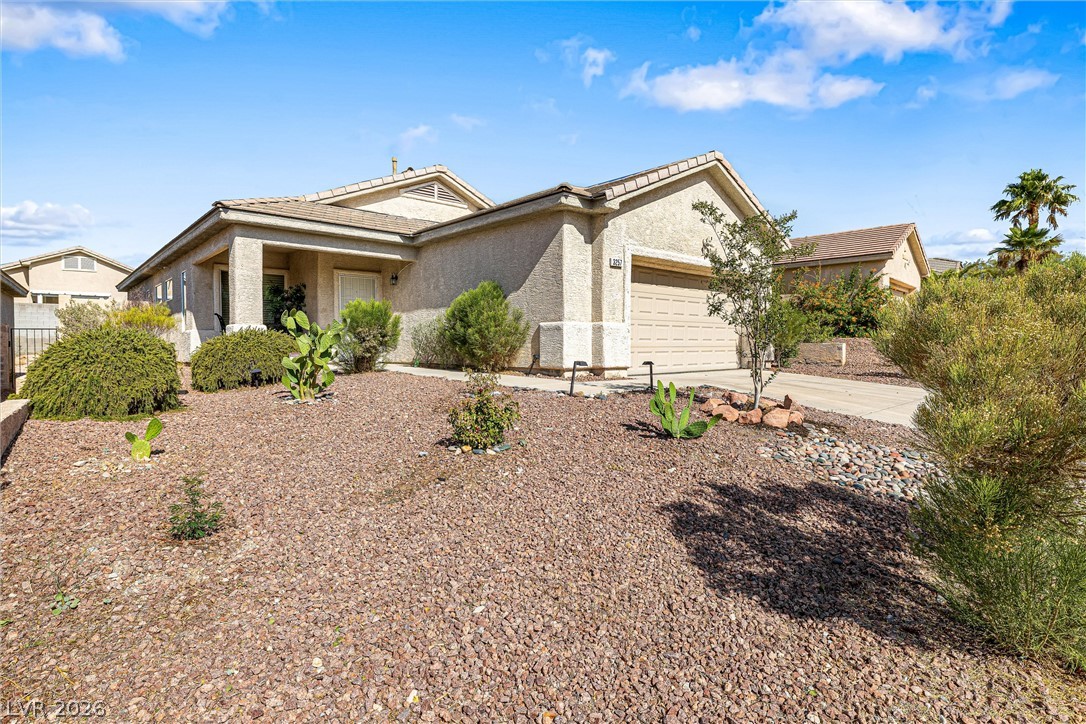 3257 Rushing Waters Place Property Photo 3