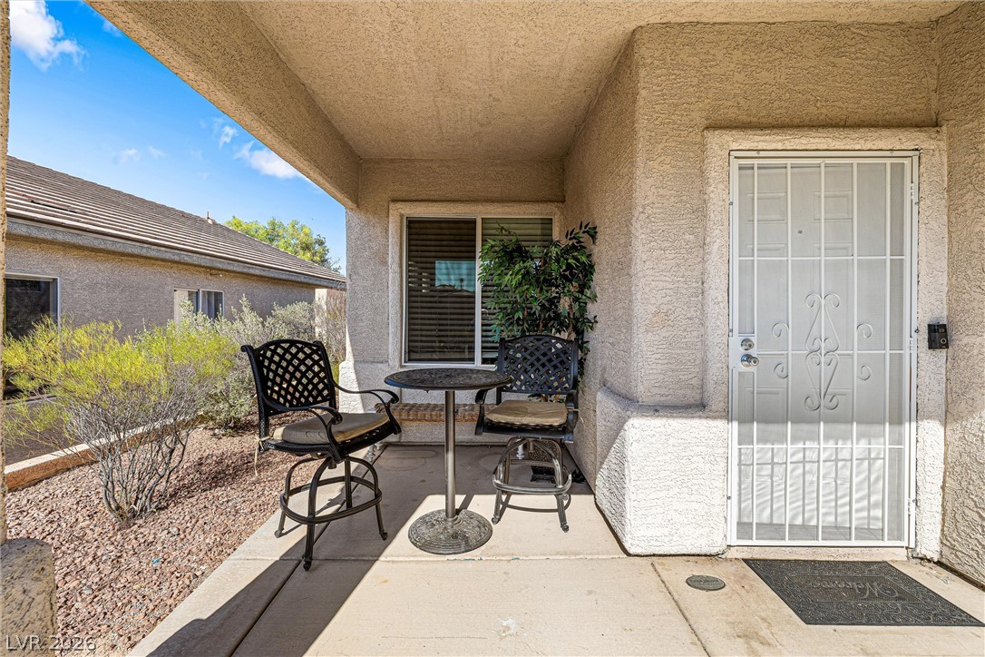 3257 Rushing Waters Place Property Photo 4