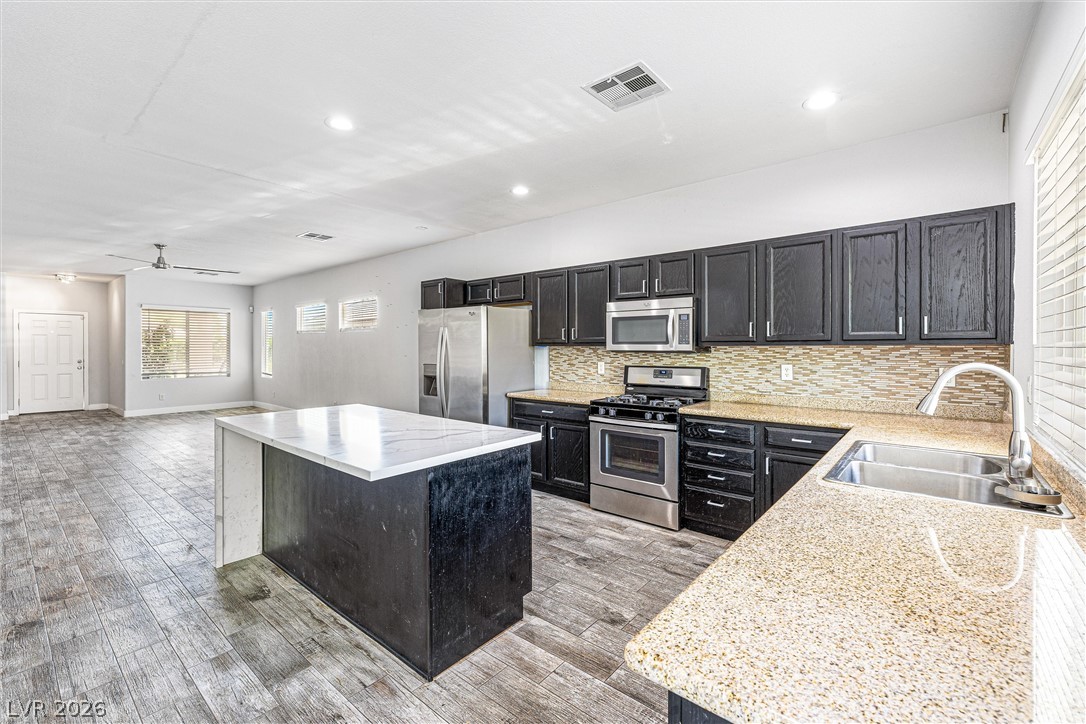 3257 Rushing Waters Place Property Photo 11