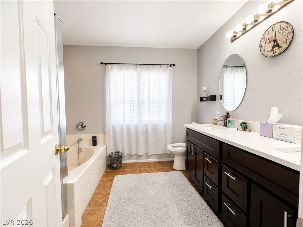 9706 Powell Plateau Court Property Photo 15