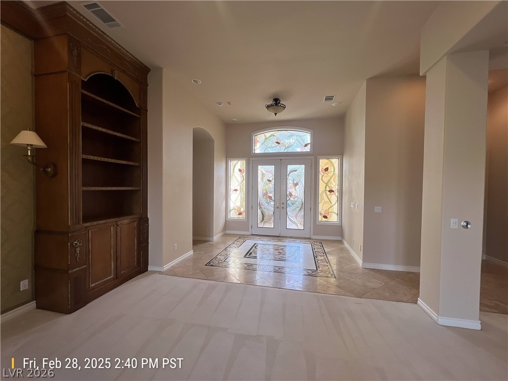 9304 Fontainbleu Drive Property Photo 8