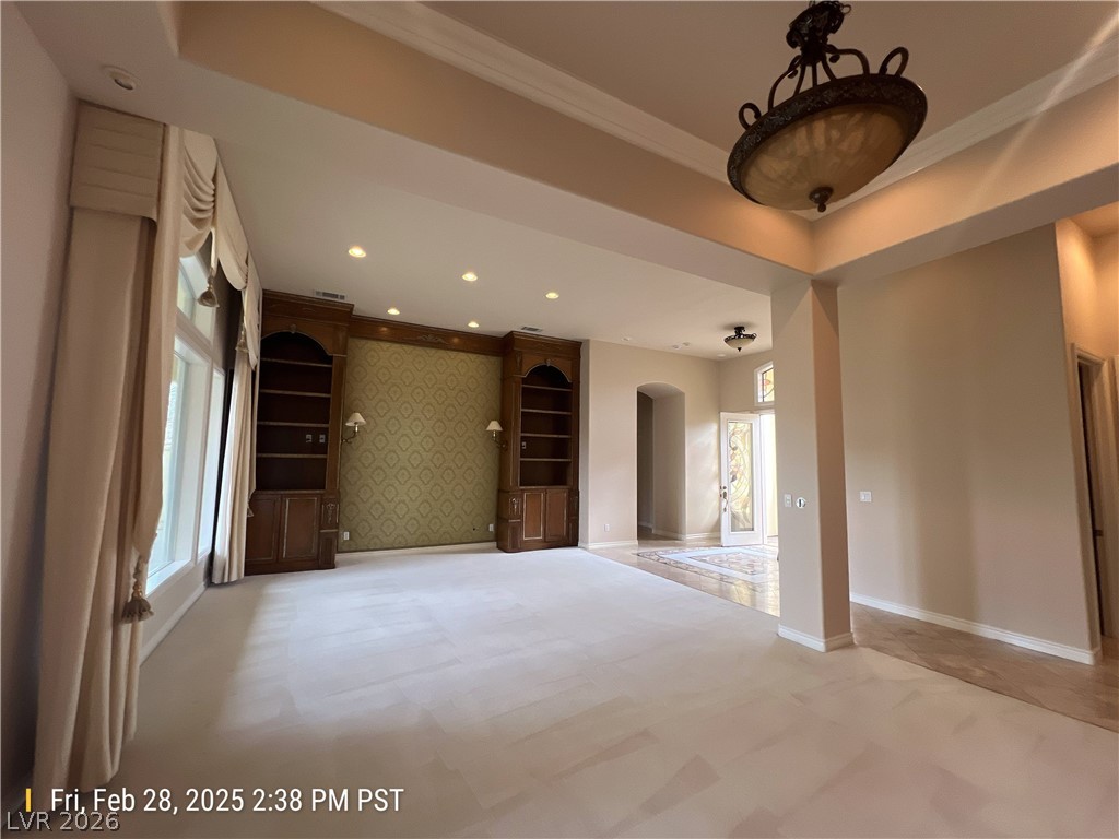 9304 Fontainbleu Drive Property Photo 10