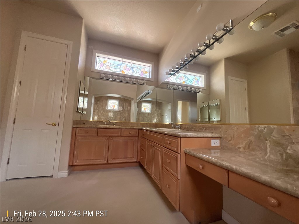 9304 Fontainbleu Drive Property Photo 19