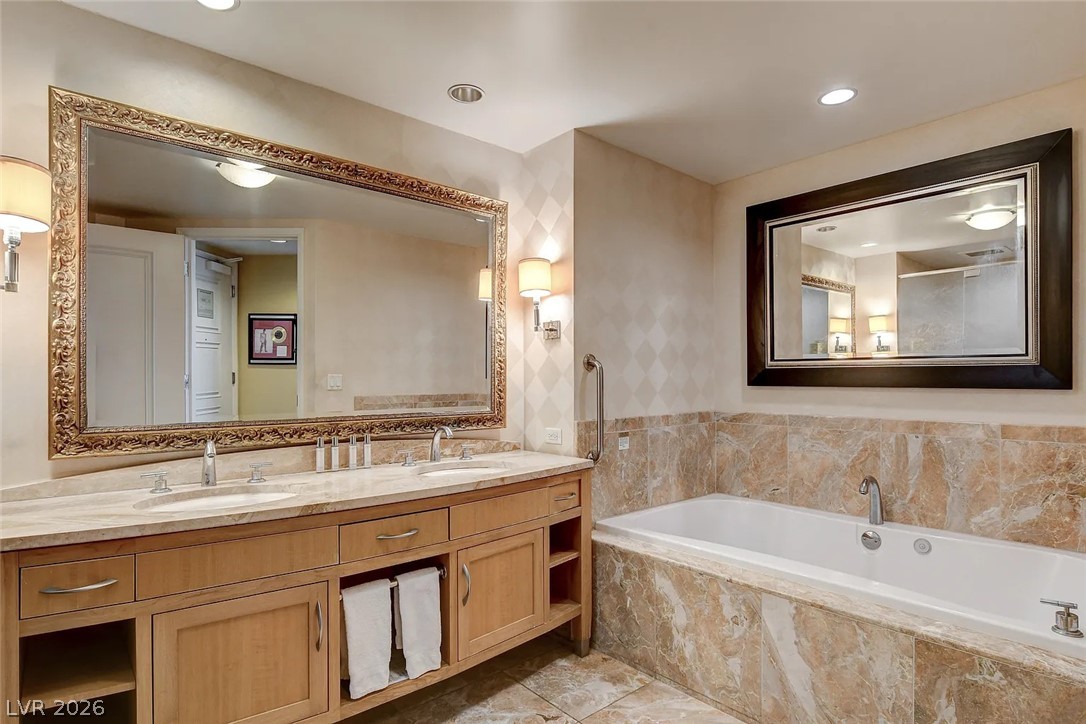 2000 North Fashion Show Drive 4900 Property Photo 24