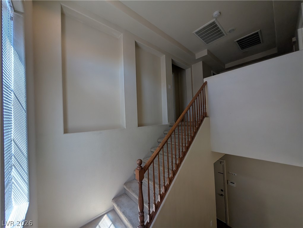 2307 Summer Home Street Property Photo 14