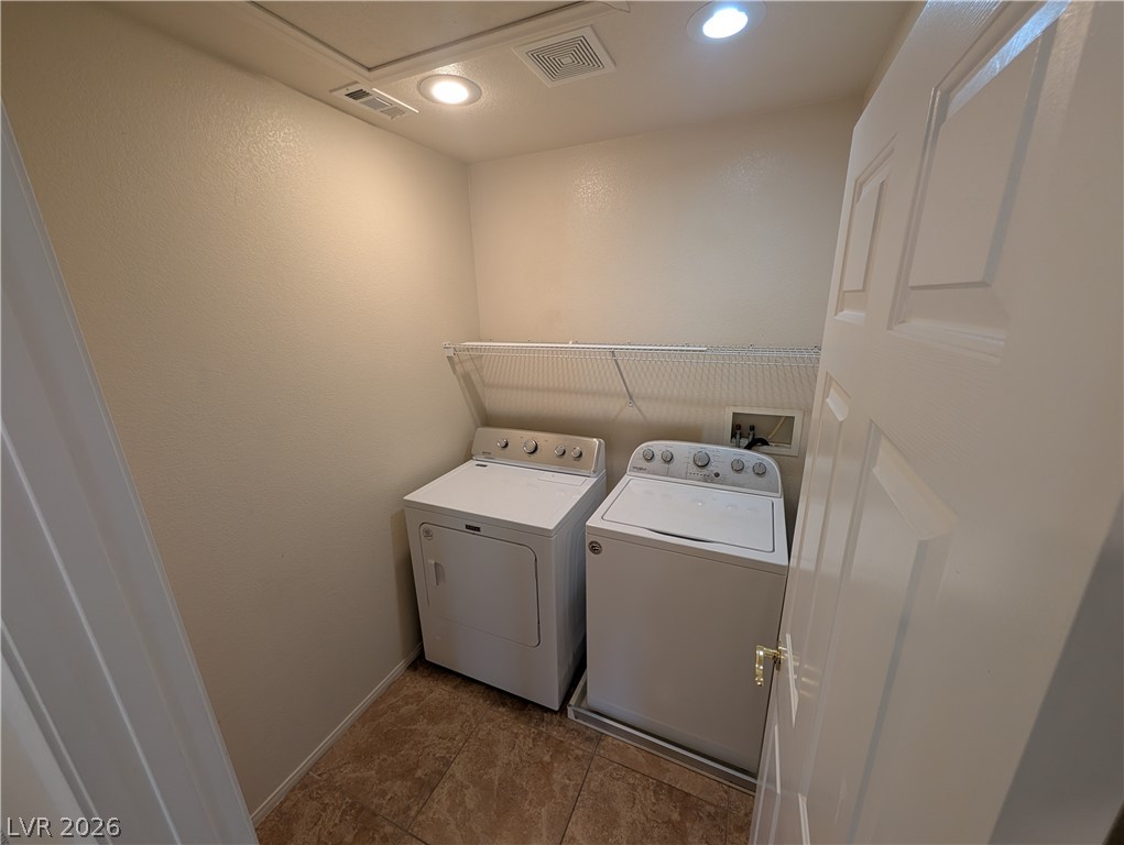 2307 Summer Home Street Property Photo 33