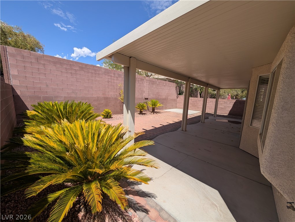 2307 Summer Home Street Property Photo 45