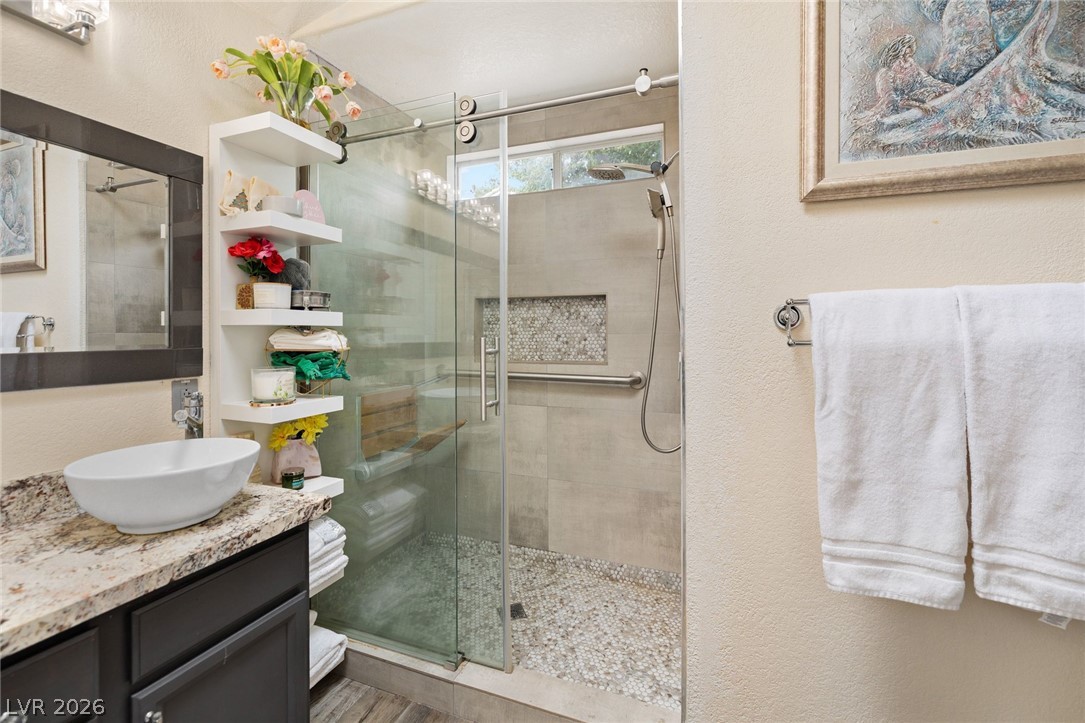 209 Sandpiper Village Way Property Photo 23
