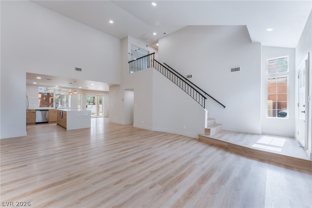 2100 Desert Peak Road Property Photo 8
